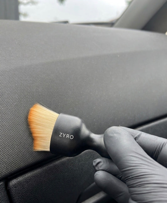 ZYRO™ – Perie Premium pentru Curatare Interior Auto